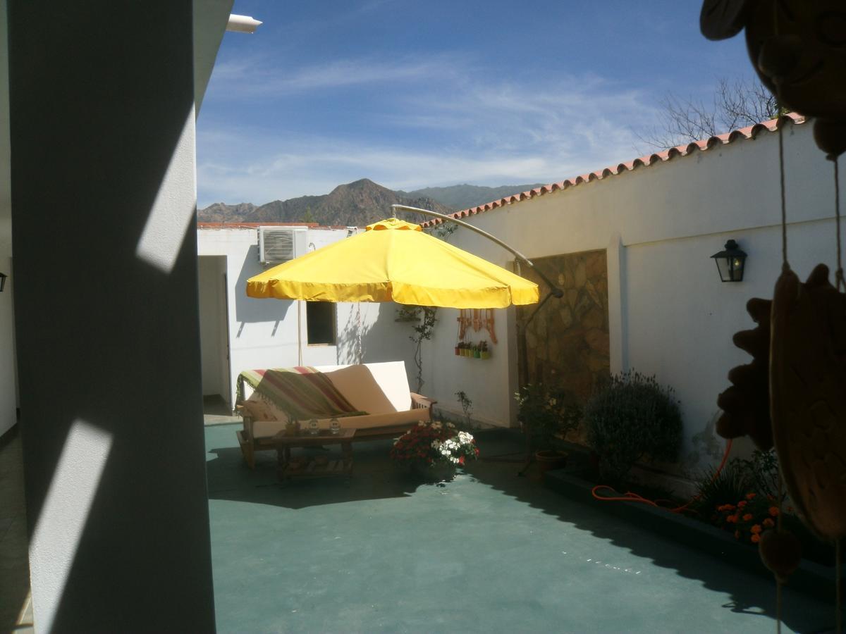 Hostal Aires De Cafayate Exterior photo